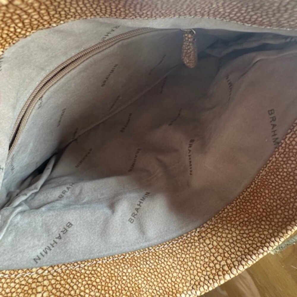 NWOT Brahmin Fold Over Shoulder Bag - Picture 11 of 15